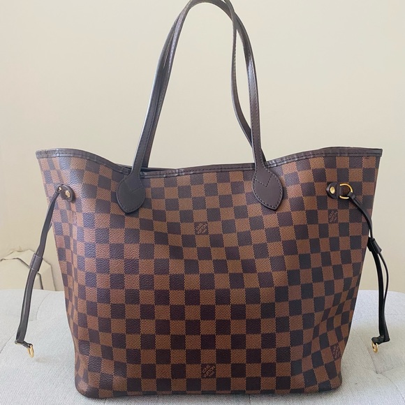 Louis Vuitton Handbags - Louis Vuitton Damier Ebene Neverfull MM
